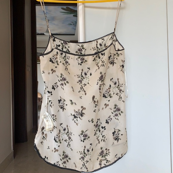 Zara Tops - ZARA CAMISOLE: Size EUR SMALL. With dainty border at the bottom.